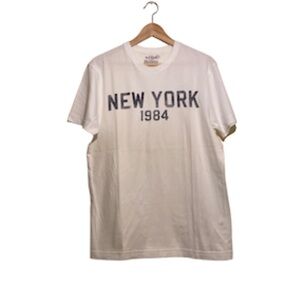 Old Navy New York white tee. Size M . New. No tags.